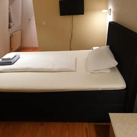 Hotel Blauer Bock